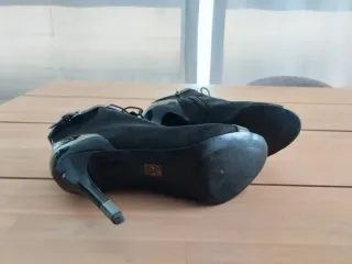 Botines Guess Negros Mujer