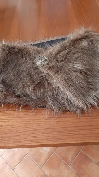 Mantella finta pelliccia marrone