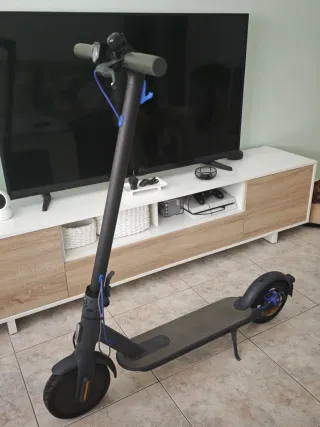 Xiaomi Mi Electric Scooter 3