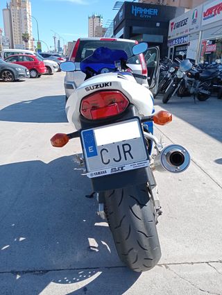 Suzuki GSX-R 750 2003 - 10.121 Km reales Revisada