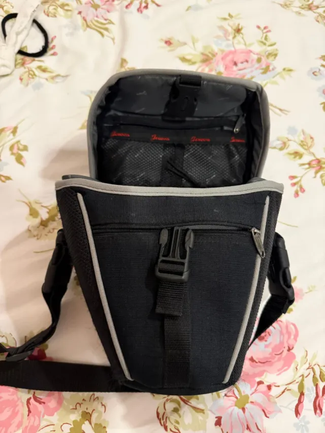 Cámara Nikon D5100 Negra + Accesorios