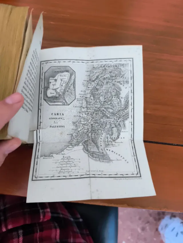 Libro antiguo (1831)