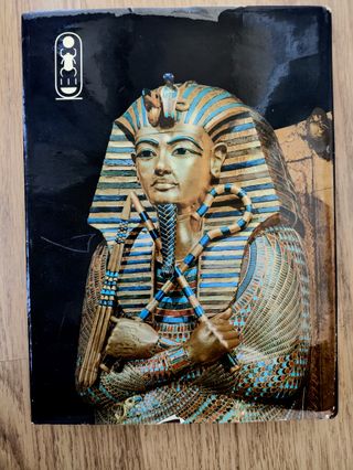 TUTANKHAMEN, VIDA MUERTE DE UN FARAÓN ED. NOGUER