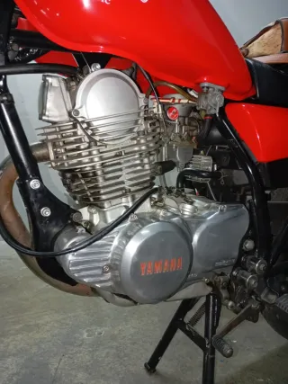Motor Yamaha SR 250 con Arranque Patada