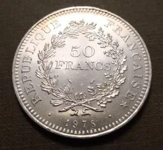 Lote 4 monedas PLATA internacionales.Coleccionismo