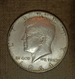 Lote 4 monedas PLATA internacionales.Coleccionismo