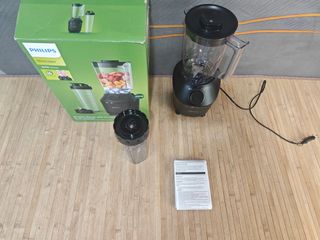 Philips Licuadora y Máquina de Batidos- 450W