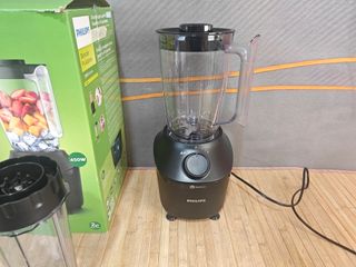 Philips Licuadora y Máquina de Batidos- 450W