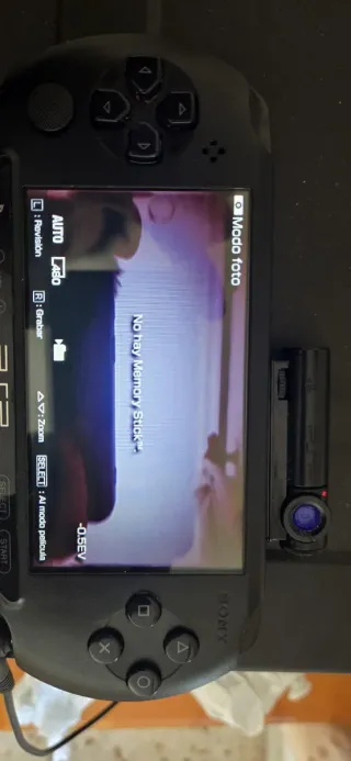 Sony PSP E1004 Negra + 22 Juegos