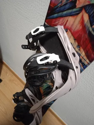 Tabla Snow Jones / Burton Twin Sister 149 cm