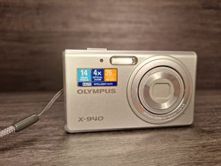 Cámara Digital Olympus X-940 - 14 MP, Zoom Óptico