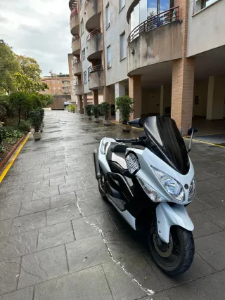 Yamaha TMAX 500 Muy Cuidada
