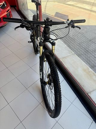 Bici montaña Ghost llantas Mavic