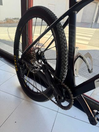 Bici montaña Ghost llantas Mavic