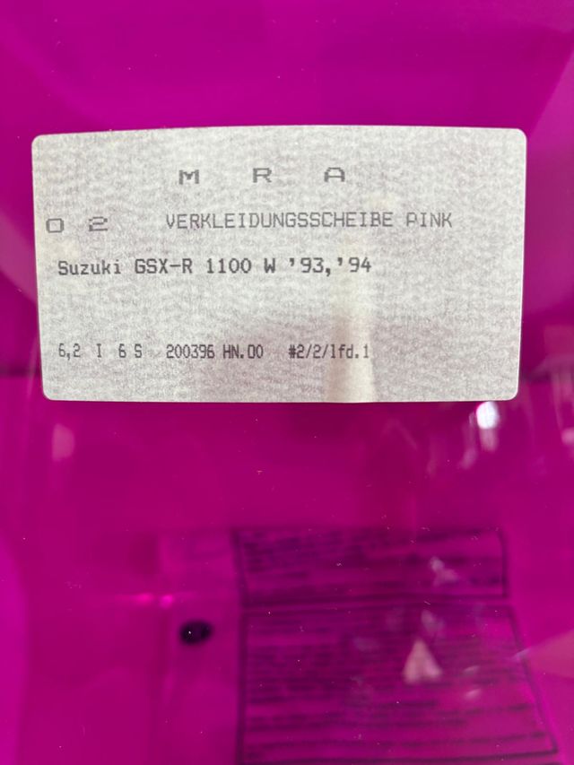 Parabrisas MRA Suzuki GSXR 1100 Rosa