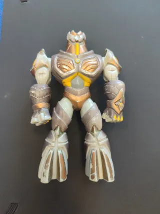 Gormiti vari, diverse dimensioni