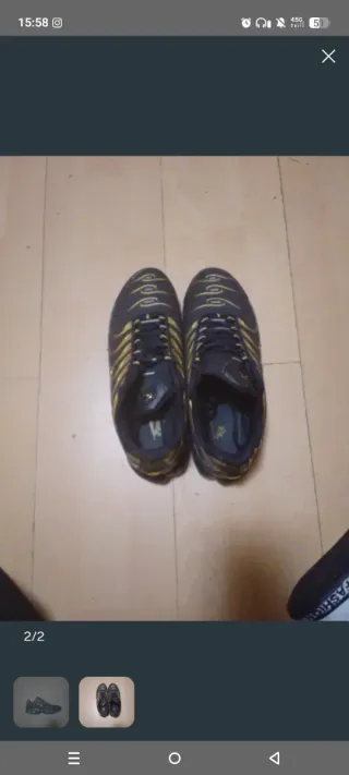 Nike TN Negro y Dorado