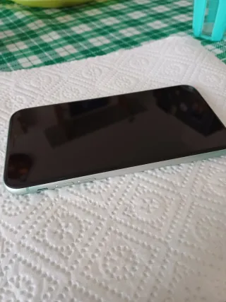 iPhone 11 Verde