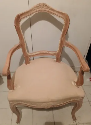 Conjunto antiguo sillones y banco descalzador