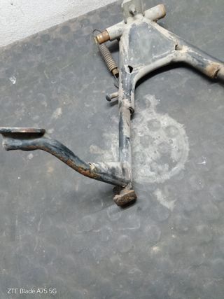 Cavalletto Centrale Keeway RKV 125