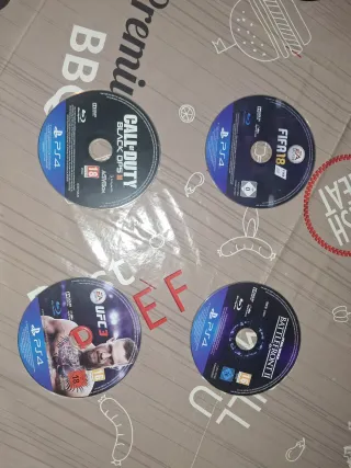 4 Juegos PS4: Call of Duty, FIFA 18, UFC 3, Star W
