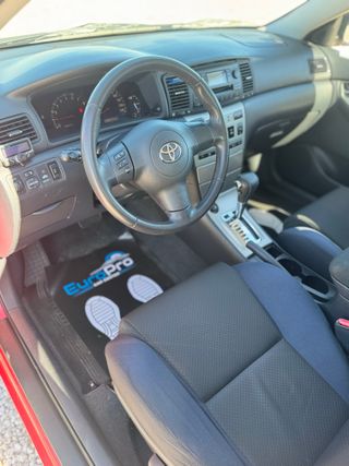 Toyota Corolla 1.6 VVT-i Sol Auto