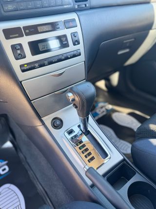 Toyota Corolla 1.6 VVT-i Sol Auto