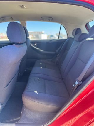 Toyota Corolla 1.6 VVT-i Sol Auto