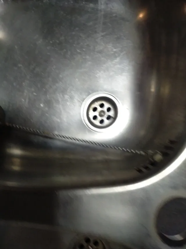 Fregadero doble de metal usado