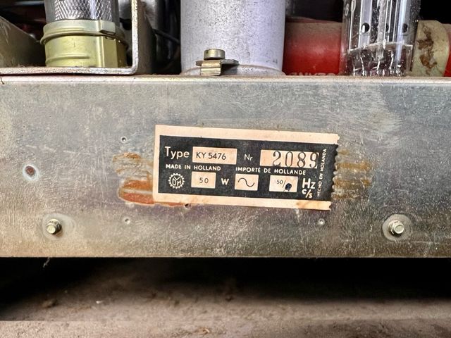 Radio de válvulas ERRE KY 5476