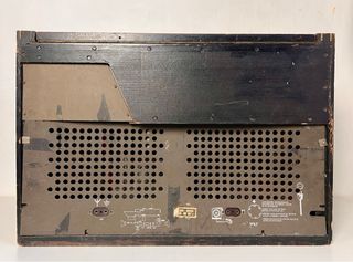 Radio de válvulas ERRE KY 5476