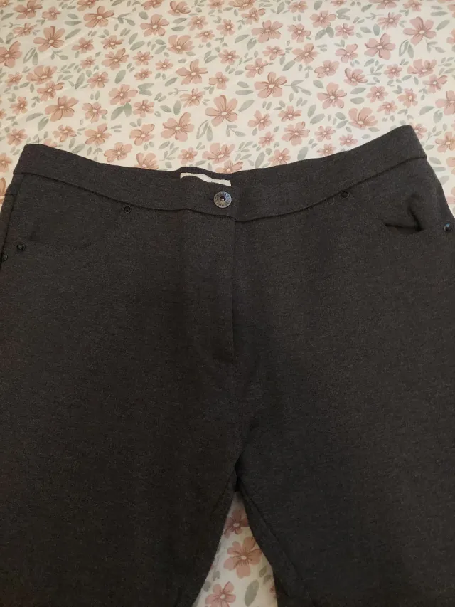 Pantalón gris marengo de mujer talla 48
