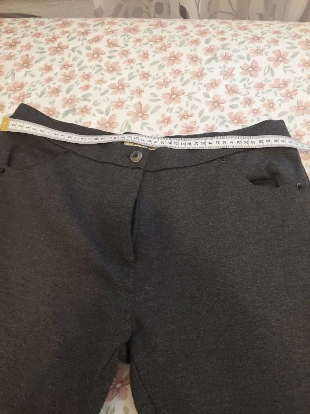 Pantalón gris marengo de mujer talla 48