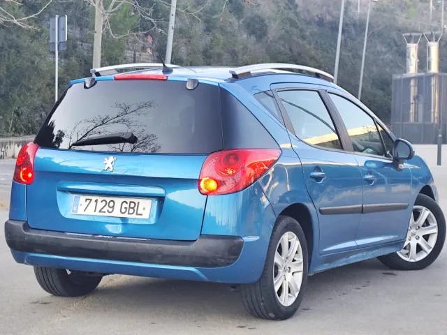 76.000km!!! Peugeot 207 SW SPORT 1.6HDI