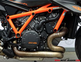 KTM 1290 SUPER DUKE R