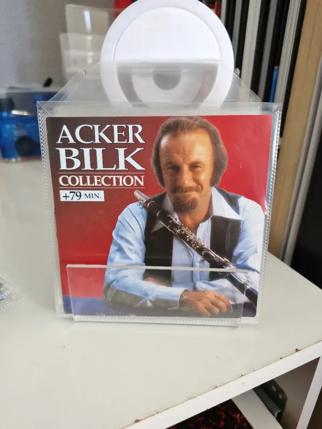 LOTE DE 50 CDS JAZZ,ROCK,ORIGINALES