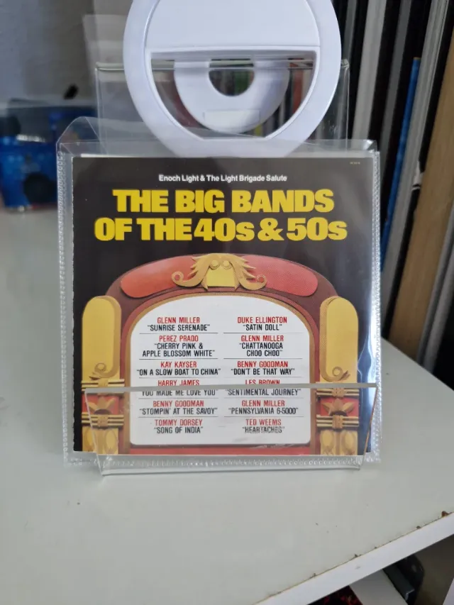 LOTE DE 50 CDS JAZZ,ROCK,ORIGINALES