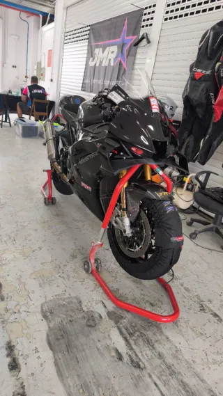 Honda CBR 1000 RR-R SP