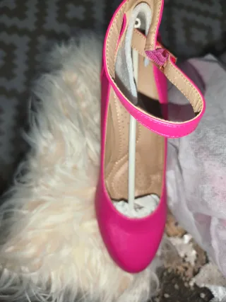 Zapatos de tacón rosa fucsia talla 39