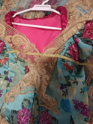 Traje de Fallera Multicolor y Dorado