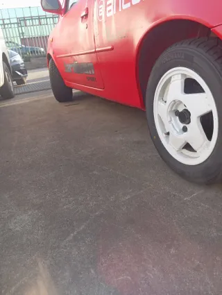 Neumáticos y llantas