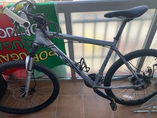 Bicicleta de montaña gris 620 No se hace envio