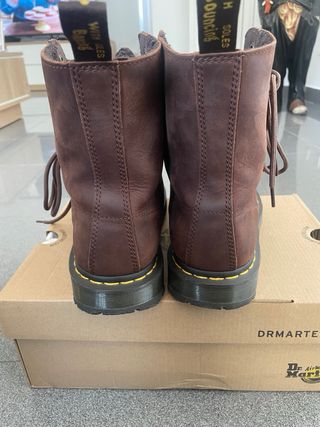Botas Air Wair Dr. Martens Marrones