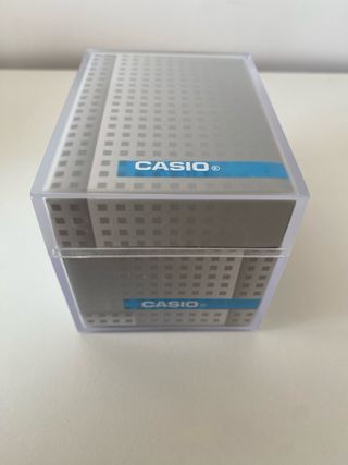 Reloj Casio Analógico Plata y Blanco