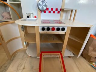 Cocina de madera Hape de juguete