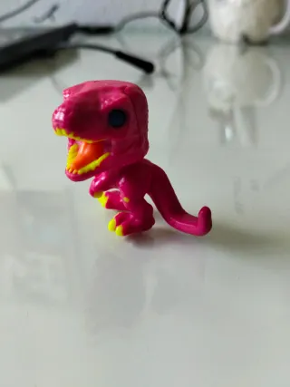 6 Juguetes Kinder Sorpresa Dinosaurio Rosa