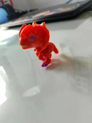 6 Juguetes Kinder Sorpresa Dinosaurio Rosa