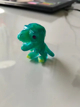 6 Juguetes Kinder Sorpresa Dinosaurio Rosa