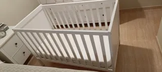 Cuna de madera blanca Ikea