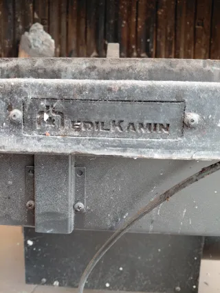 Chimenea de leña moderna